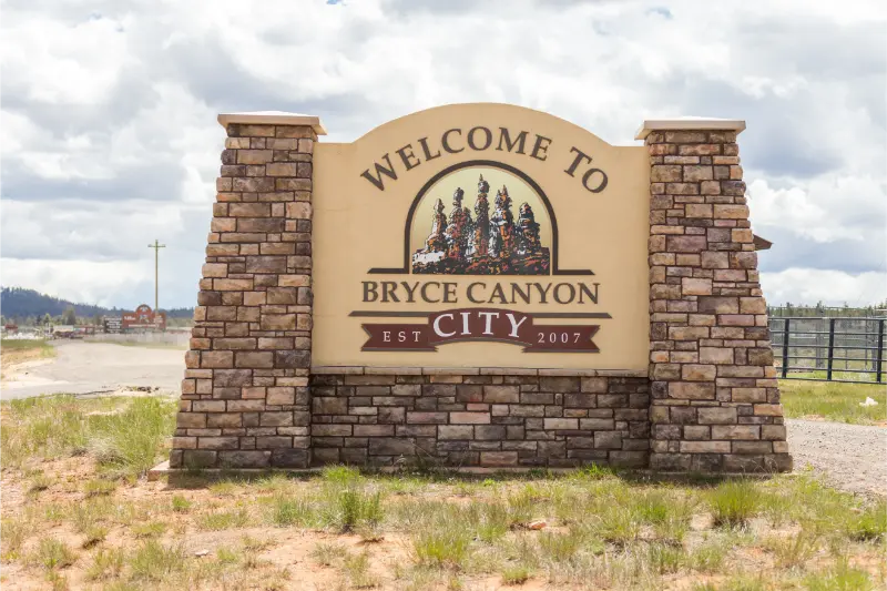 Bryce Canyon National Park Entrance Sign Utah USA 2