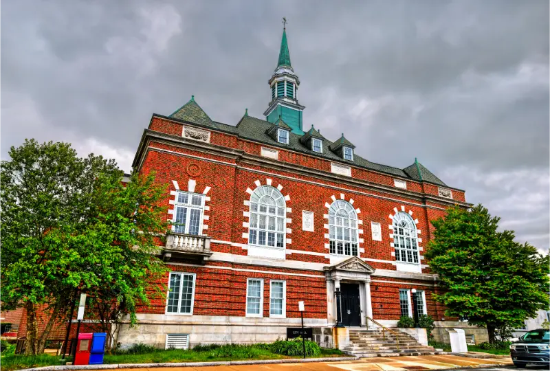 Concord City Hall New Hampshire USA Shows Its Red Brick Facade Tall Arched Windows