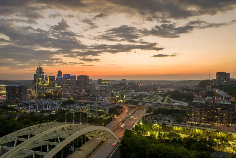 Highway Traffic Driving Cars Bridge Downtown District Cincinnati City Ohio USA American City Skyline Brightly