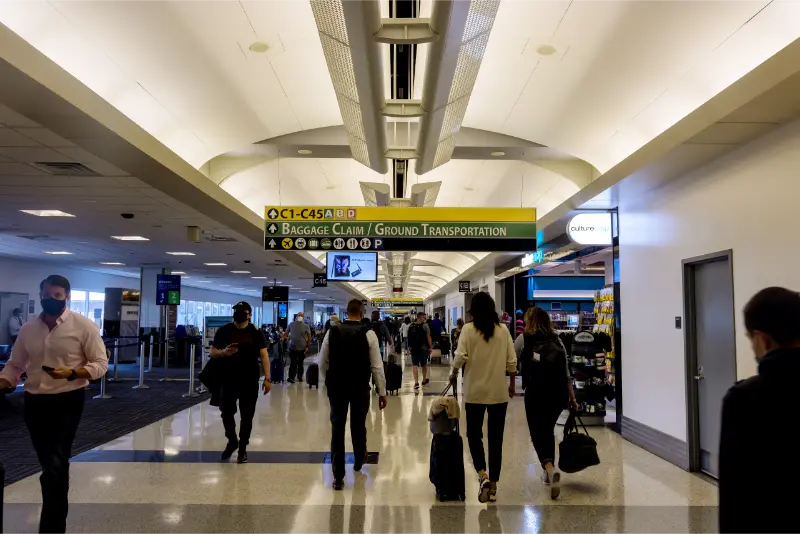 Houston Texas USA Passengers Walking Airport Houston George Bush Intercontinental