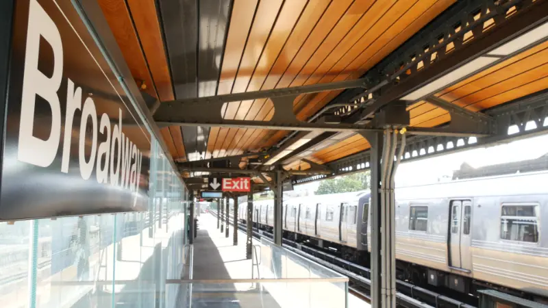 New York Subway Station Broadway Text Sign Metropolitan Platform USA Public Metro Queens