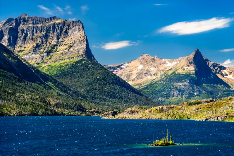 Wild Goose Island Sits Blue Waters Saint Mary Lake Glacier National Park Montana USA